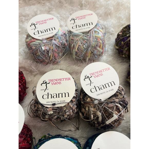 NEW Bundle lot of 33 trendsetter skeins yarns multiple colors - Picture 4 of 8